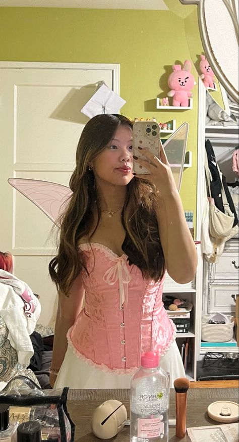 cutest corset that brings sm to the costume !! Fairy Corset, Bustier Lingerie, Corset Vest, Pink Fairy, Corset Fashion, Corset Bustier, Overbust Corset, Pretty Top, Alternative Outfits