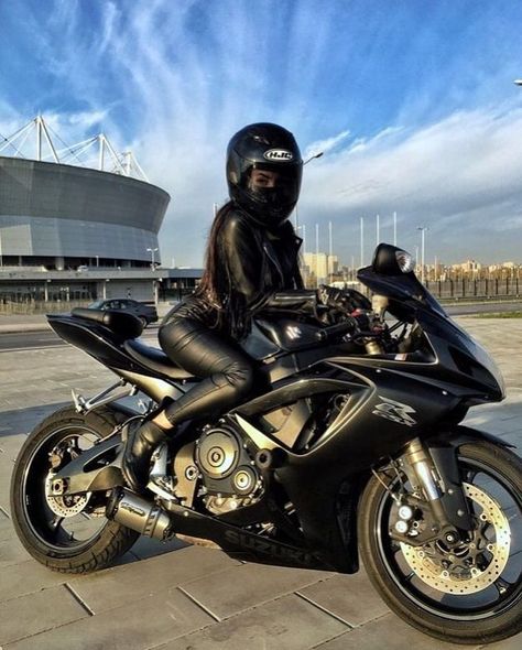 MotocyklePoland22. Women Motorcycle Outfit, Biker Outfits For Women, Motorcycles For Women, Bikes For Women, Motorbikes Women, Women Riding Motorcycles, Biker Girl Outfits, Biker Photoshoot, Best Electric Bikes