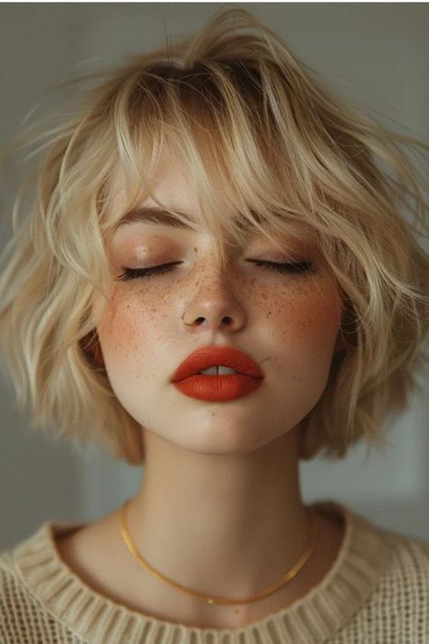 Stylish Haircuts for Fine Hair: From Bobs to Pixies and Beyond Short Hair With Bangs Reference, Short Hair For Blondes, Face Photo Reference For Drawing, Cute Blonde Short Hair, Faces Art Reference, Reference Photos People, Fun Hair Cuts, Cute Short Haircut Ideas, Hair Reference Photo