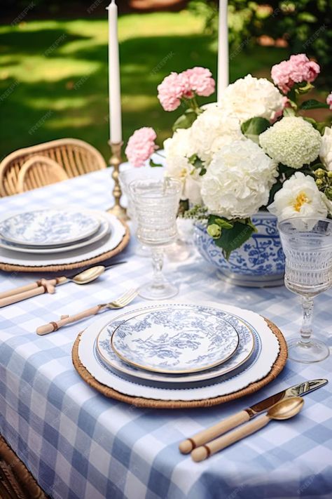 Premium Photo | Cottage garden table decor holiday tablescape and dinner table setting formal event decoration for wedding family celebration English country and home styling inspiration English Cottage Wedding, French Tablescapes, Cottage Core Dining Room, Blue And White Table Setting, Vintage Garden Parties, Bbq Dinner, English Garden Wedding, Brunch Table, Dinner Table Setting