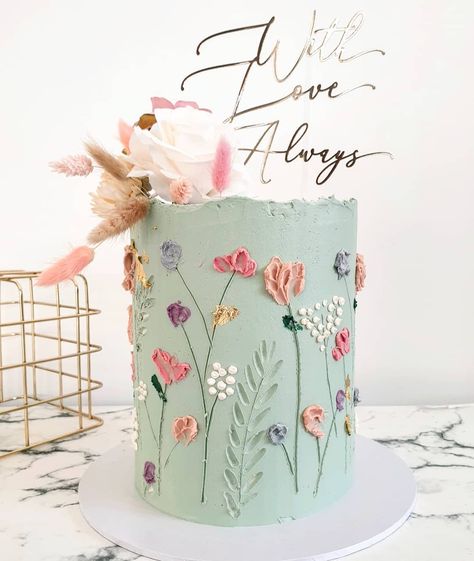 Wildflower Cake, Modern Birthday Cakes, Amazing Daughter, Fairy Garden Birthday Party, Buttercream Flower Cake, Wildflower Baby Shower, Elegant Birthday Cakes, Garden Cakes, Garden Party Birthday