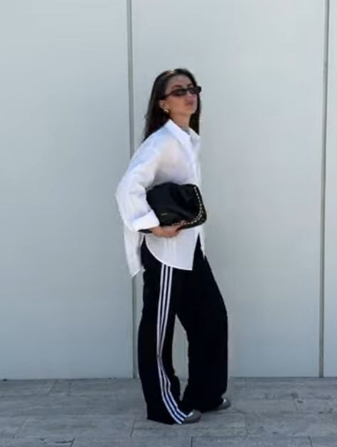 Adidas Pants Outfit Black Women, White Track Pants Outfit, Black Track Pants Outfit, Aw24 Trends, Track Pants Outfit Women, Check Shirt Outfit, Adidas Track Pants Outfit, Minimal Fashion Summer, Genz Outfits