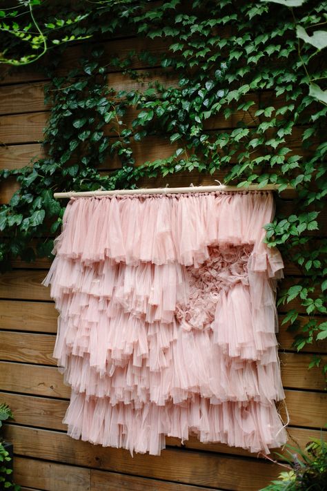 Tulle Fabric Decorations, Tulle Wall Hanging, Tulle Background Backdrop Ideas, Dye Tulle Diy How To, Tulle Wall Decorations Backdrops, Tule Backdrop, Tulle Wall, Tulle Backdrop, Diy Tulle