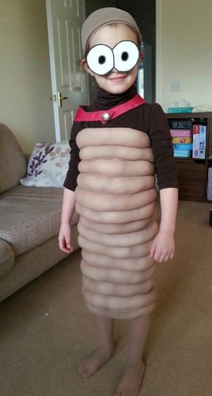 Teacher Picture Day, Teacher Picture Day Outfit, Picture Day Outfit Ideas, James And The Giant Peach Costume, James And Giant Peach, Picture Day Outfit, World Book Day Ideas, Teacher Picture, Bug Costume