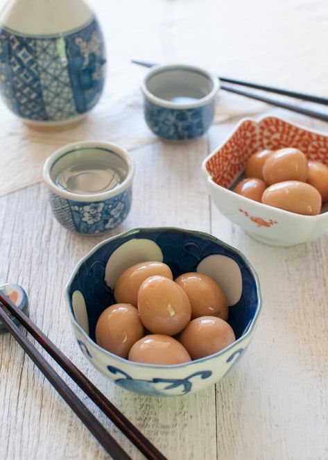 Izakaya-style Marinated Quail Eggs Eggs Japanese, Japanese Quail, Eggs Recipes, Small Appetizers, Japanese Recipes, Asian Inspired Recipes, Quail Eggs, Japanese Cooking, Snack Items