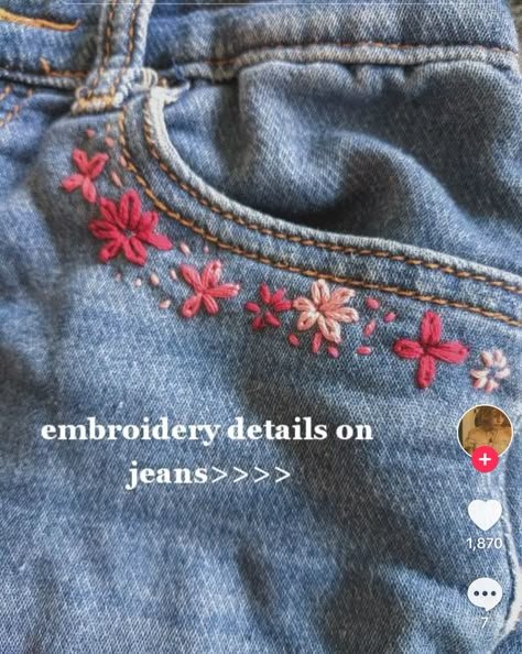 Pant Embroidery Ideas, Jean Pants Embroidery Ideas, Simple Embroidery On Jeans, Embrodered Jeans, Embroidery Patterns On Clothes, Pant Embroidery Design, Embroidery Designs Jeans, Embroidery To Cover Holes, Embroidery Ideas Aesthetic