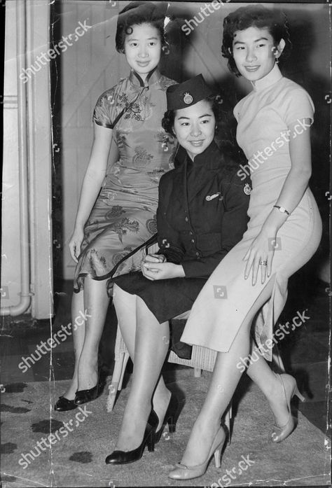 1920s Shanghai Fashion, 1960s Chinese Fashion, 1920s Shanghai, 1920s China, 1920s Japan, Qipao Cheongsam, Photo Stock Images, Chinese Dress, Cheongsam