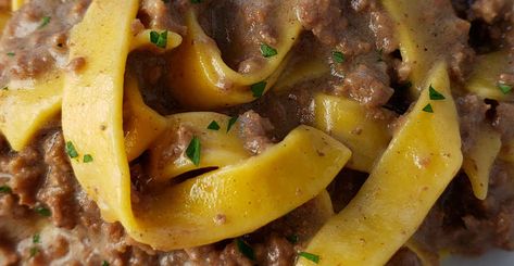 Copycat Hamburger Helper Beef Noodle Hamburger Helper Beef Noodle, Copycat Hamburger Helper, Hamburger With Egg, Recipes Using Hamburger, Noodle Dinner, Hamburger Helper Recipes, Egg Noodle Recipes, Beef Pasta Recipes, Italian Sausage Recipes