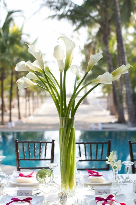 Calla Lily Wedding Decorations, Purple Hydrangea Centerpieces, Calla Lillies Centerpieces, Calla Lily Wedding Centerpiece, Calla Lillies Wedding, Calla Lily Centerpieces, Lily Centerpieces, Pink Centerpieces, Calla Lily Wedding