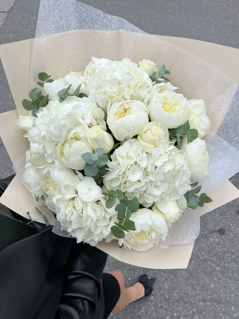 Bridal Bouquet With White Hydrangeas, White Hydrangea Bouquet With Greenery, White Peony And Hydrangea Bouquet, Bridal Bouquet Tulips Peonies, Hydrangea White Bouquet, Brides Bouquet Peonies, White Peony Bouquet Wedding Hydrangeas, Peonies White Bouquet, Roses Hydrangea Bouquet