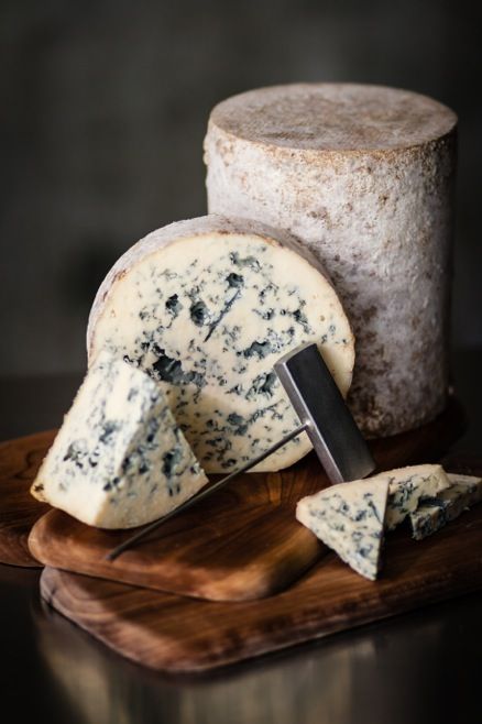 Bayley Hazen Blue wins Best in Class at the 2014 World Championship Cheese awards-- just one more reason to love #Vermont cheeses! National Cheese Lovers Day, Alison Roman, Cheese Maker, Queso Cheese, Feed Insta, People Food, Say Cheese, Food Concept, Wine Cheese