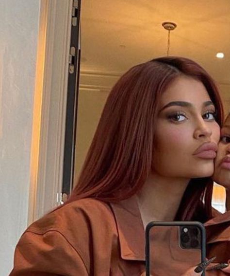 Kylie Red Hair, Kylie Jenner Red Hair, Red Hair Formulas, Auburn Red Hair Color, Ariana Grande Red Hair, Auburn Red Hair, Wild Hair, Haircuts For Long Hair, Hair Dye Colors