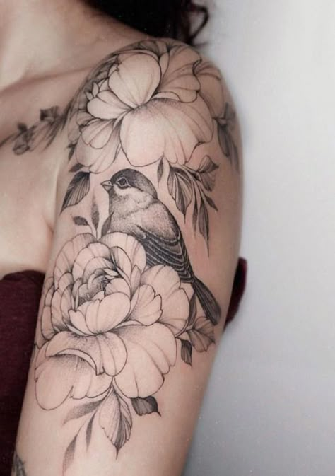 Bird And Flower Tattoo, Bird Tattoo Sleeves, Bird Tattoos For Women, Female Tattoos, Tattoos For Women Half Sleeve, Geometric Tattoos, Floral Tattoo Sleeve, Irezumi Tattoos, Shoulder Tattoos