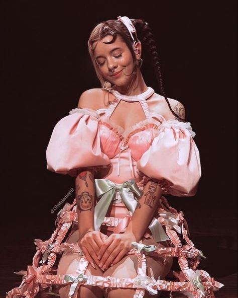 ♡ ♡ ♡ #melaniemartinez #foryou #portals #portalsalbum #portalsmelaniemartinez #trilogytourmeleniamartinez #fanpage #trilogytour #melaniemartinezfan #melaniemartinezfanpage #melanie #martinez #melaniefan K 12 Tour Melanie Martinez, Melanie Martinez The Principal Outfit, Melanie Martinez K 12 Tour Outfit, K-12 Concert, K-12 Era, Melanie Martinez High Quality, Melanie Martinez K-12 Concert, Melanie Martinez Wallpaper Trilogy Tour, Cute Melanie Martinez Wallpaper