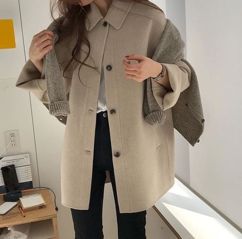 Hoping Woolen Coat Woman, Winter Outwear, Loose Coats, Tailored Coat, Wool Coat Women, Mode Casual, Sleeves Clothing, Woolen Coat, Trench Coats Women