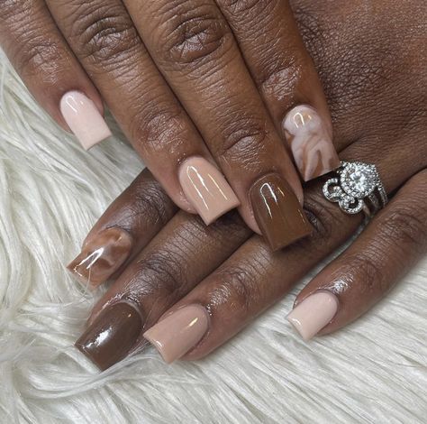 Gel Nails Shape, Shorties Nails, Women Nail Art, Short Coffin Nails Designs, Long Coffin Nails, Brown Acrylic Nails, Brown Nails Design, Boho Nails, Tapered Square Nails