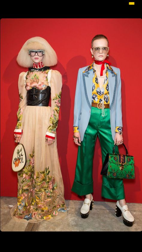 Gucci Runway, Cl Fashion, Backstage Runway, Gucci Fashion, Roger Vivier, Runway Pictures, Charlotte Olympia, 가을 패션, Looks Style