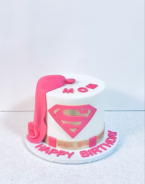 Mums Birthday Cake, Supermom Cake Design, Mom Birthday Cake Ideas Mothers, Super Mom Cake, Supermom Cake, Mum Birthday Cake, 50 Years Birthday Cake, Mother Cake, Birthday Cake For Mum