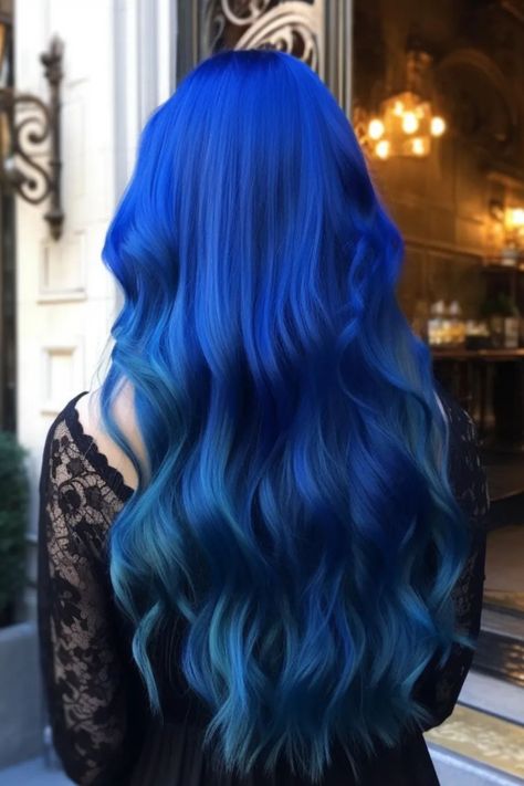 Envie de tester une coloration bleue ? Touchez l'épingle 👆🏻 pour découvrir notre guide complet sur cette couleur de cheveux + 14 idées en photos 😍 Creative Hair Color, Inheritance Games, Creative Hair, Prussian Blue, Creative Hairstyles, Color Hair, Blue Hair, Hair Color, Hairstyles