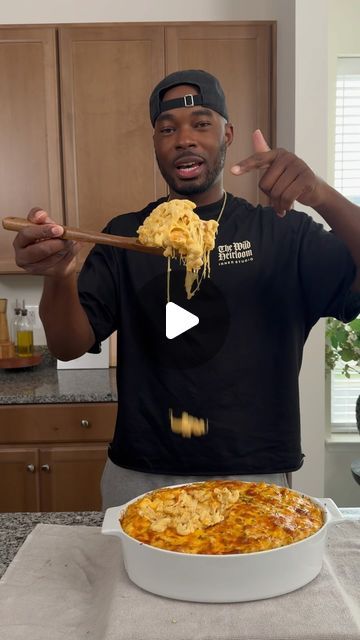 Mac N Cheese Black People, Onestopchop Recipes, Mealtime With Melissa, Mac And Cheese Recipe Videos, Quick Kids Dinner, Sides With Wings, Grinch On The Shelf, Noodle Side Dishes, Quick Dinner For Kids