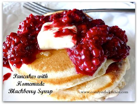 Cracker Barrel Copy Kat Blackberry Pancakes....Mmmmm.....the BEST! Blackberry Pancakes, Cracker Barrel Pancakes, Copycat Cracker Barrel, Cracker Barrel Recipes, Women Living Well, Blackberry Syrup, Good Morning Girls, Homemade Syrup, Homemade Pancakes