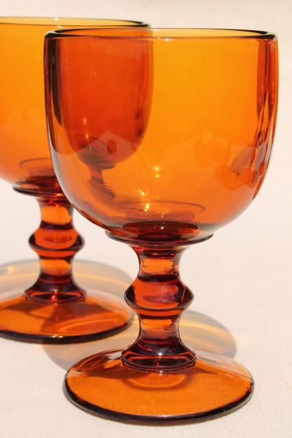 70s Glassware, Orange Inspiration, Retro Homes, Glasses Water, Retro Glassware, Amber Glassware, Amber Light, Food Gallery, Amber Lights