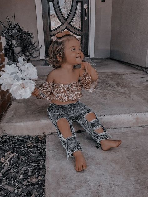 Trendy Baby Outfits, Baby Girl Fashion Outfits, Baby Girl Summer Outfits, Cute Children Outfits, Baby Girl Fashion Summer, Clothes For Newborn, Baby Clothing Store, Newborn Winter, Trendy Kids Clothes