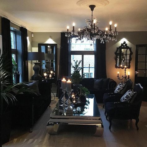 Housing Styles, Gothic Living Room, Wall Decoration Ideas, Dark Home Decor, Goth Home Decor, Gothic Decor, Gothic Home Decor, Gothic House, Dream Rooms