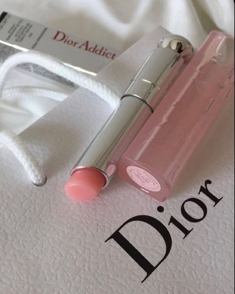 Lala Marketing on Instagram: “A tint of pink 💗 • • • #dior #luxury #girlboss #ipreview via @preview.app” Couqqet Girl, Haut Routine, Dior Lip, Dior Girl, Dior Addict Lip Glow, Dior Lipstick, Dior Addict Lip, Dior Makeup, Dior Addict