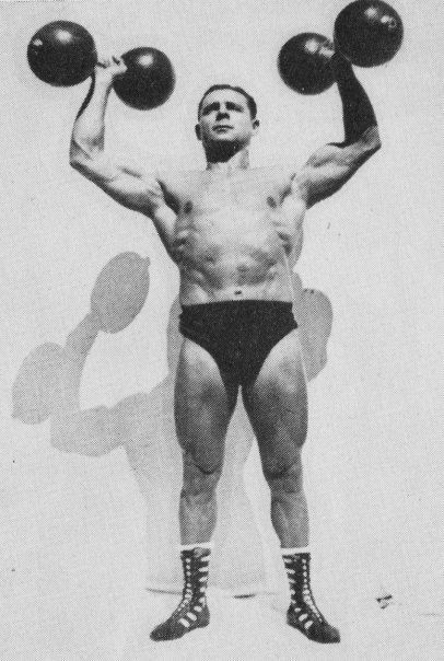 Vintage Body Builder, Vintage Bodybuilder, Vintage Workout, Circus Strongman, Vintage Muscle Men, Strong Men, Strategic Thinking, Strong Man, Vintage Muscle