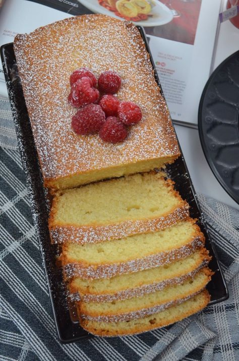 Ricotta Cheese Pound Cake Cake With Ricotta Cheese, Using Ricotta Cheese, Recipes With Ricotta, Ricotta Pound Cake, Meaty Lasagna, Cheese Pound Cake Recipe, Moist Pound Cake, Cake Recipes At Home, Cheese Pound Cake