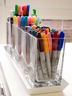 DIY Craft Room Storage Ideas and Craft Room Organization Projects - Square Vases Marker Storage - Cool Ideas for Do It Yourself Craft Storage, Craft Room Decor and Organizing Project Ideas - fabric, paper, pens, creative tools, crafts supplies, shelves and sewing notions http://diyjoy.com/diy-craft-room-storage Diy Craft Room Storage, Pens And Markers, Marker Storage, Dream Craft Room, Scrapbook Room, Diy Craft Room, Craft Area, Office Crafts, Craft Room Storage