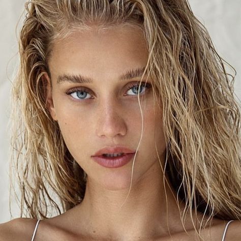 Chase Carter, Red Ink Tattoos, Birth Year, Red Ink, Beautiful Eyes, Face Claims, Woman Face, Art Sketchbook, Ink Tattoo