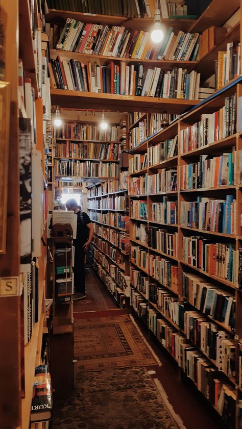 Indigo Bookstore, Used Bookstore, Moving To Scotland, Reading Rooms, Books Beautiful, Scotland Forever, Beautiful Books, Books Aesthetic, Reading Room