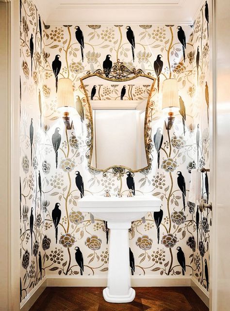 The large-scale patterned wallpaper in this powder room is to DIE for.  Black and gold is very "of the moment" but I think it will stand the test of time, long after the trend is over. Wallpaper Accent Wall Bathroom, Interior Design New York, Toilette Design, Powder Room Wallpaper, Hand Painted Wallpaper, New York Homes, Wallpaper Accent Wall, Bird Wallpaper, Bathroom Wallpaper