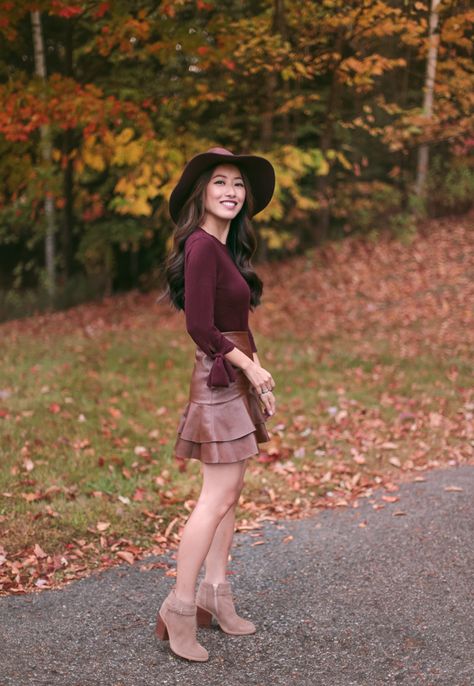 stylish fall outfits sole society ankle boots petite fashion blog Leotard Fashion, Extra Petite, Fashion For Petite Women, Stylish Fall Outfits, Fashion Petite, Burgundy Sweater, Faux Leather Skirt, Sweaters And Leggings, Sole Society