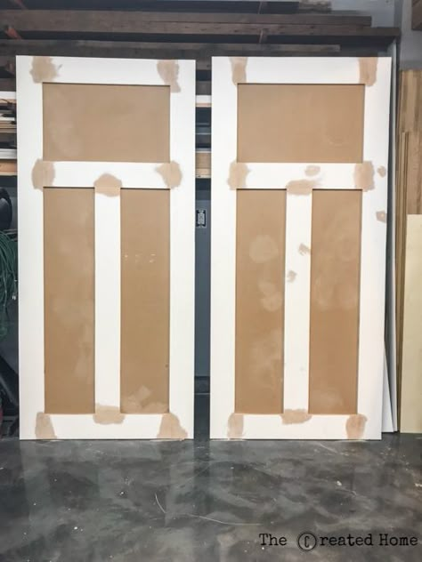 DIY Craftsman Barn Door MDF Barn Door Diy, Bedroom Barn Door, Diy Doors, Craftsman Style Doors, Koti Diy, Barn Door Ideas, Door Makeover Diy, Craftsman Door, Building A Barn Door