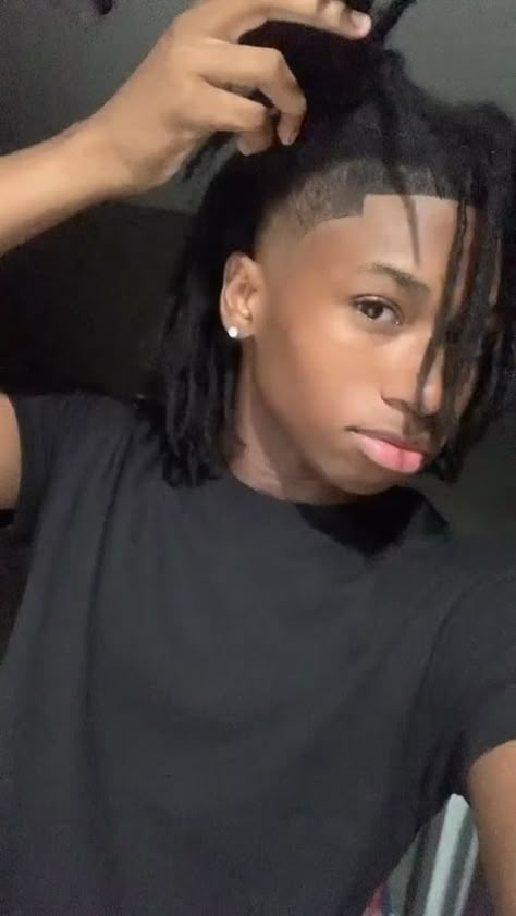 Dread Head Hairstyles, Fine Dreads Heads, Fine Dreadheads Videos, Dread Head Tiktok, Dreads Heads Boys, Fine Boy With Dreads, Fine Dread Heads 13, Fine Lightskins Guys, Fine Men With Dreads