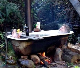 Bath With A View, Outdoor Hot Tub, Diy Hot Tub, Outdoor Bathtub, Outdoor Tub, Outdoor Baths, Outdoor Bath, Outdoor Bathrooms, Hot Tub Outdoor