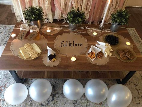 Taylor Swift Birthday Party Ideas Evermore, Mirrorball Themed Party, Taylor Swift Table Decor, Folklore Party, Taylor Swift Party Decorations, 22nd Bday, Taylor Swift Birthday Party Ideas, Swift Party, 25th Birthday Parties