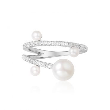 APM Monaco Ring With Pearl, Apm Monaco, Single Stone Ring, Aurelie Bidermann, Pearl Rings, Freshwater Pearl Ring, Necklace Sizes, Natural Pearls, Pearl Ring