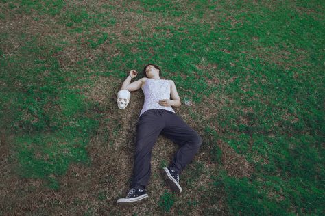 Lying On Ground, Wallpaper Man, Black Adidas Shoes, Men Lie, Woods Photography, Body Reference Drawing, Focus Photography, The Perfect Girl, Man Sitting