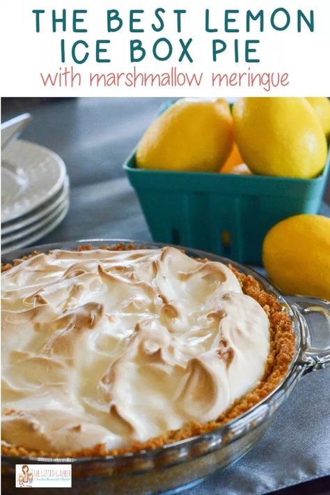 Eagle Brand Lemon Pie, Marshmallow Meringue Recipe, Easy Lemon Icebox Pie, Lemon Pie Receta, Ice Box Pie, Easy Lemon Pie, Summer Pie Recipes, Marshmallow Meringue, Homemade Graham Cracker