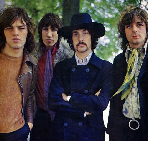 @lucy-pepper Pink Floyd - 1968 Pink Floyd Songs, Atom Heart Mother, David Gilmour Pink Floyd, Nick Mason, The Moody Blues, Richard Williams, Rock & Roll, Comfortably Numb, Richard Wright