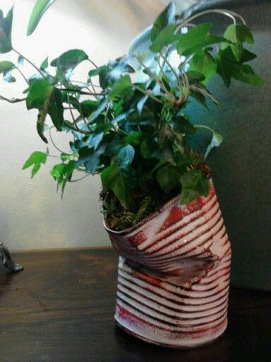 Can Plant Pots, Tin Can Flowers, Plant Pots, Tin Can, Soda Can, Flower Pot, Potted Plants, Summer Time, Wood Crafts