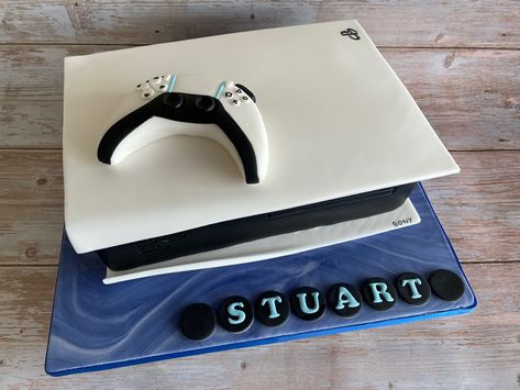 Ps5 Party Ideas, Ps5 Cake Ideas, Ps5 Controller Cake, Ps5 Cakes For Boys, Ps5 Cake, Playstation Cake, Fountain Cake, Army Cake, Melon Cake