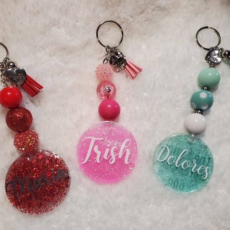 Diy Resin Keychain, Backpack Keychain, Purse Keychain, Keychain Backpack, Keychain Purse, Backpack Keychains, Glitter Ornaments, Bubblegum Beads, Chunky Beads