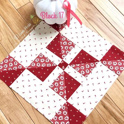 Block Facebook, Quilt Triangles, Quilt Rulers, Purple Quilt, Quilt Blocks Easy, Projek Menjahit, Quilting Blocks, Red And White Quilts, Quilting Designs Patterns