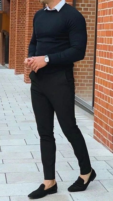 Men Black Suit Outfit, Lucas Alves, Mens Pants Fashion Casual, White Outfit Ideas, Streetwear Lookbook, Black Pants Outfit, Black Outfit Men, Streetwear Outfit Ideas, Man Dressing Style