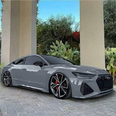 Audi Rs7 Sportback, Mafia Princess, Dream Cars Audi, Tmax Yamaha, Luxury Car Photos, Luxury Cars Audi, Luxury Car Brands, New Luxury Cars, Cars Audi